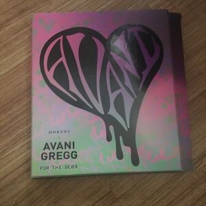 AVANI morphe palette for arashares94